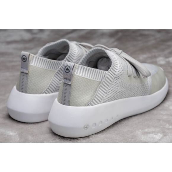 Peter Millar Hyperlite Glide Off White Gray Knit Sneakers Womens Size 7.5 - Picture 9 of 16